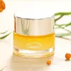 Нічна маска для губ з маслом камелії і вітаміном Е Petitfee Oil Blossom Lip Mask Зображення