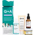 Набір для комплексного догляду Q+A Holiday Heroes Gift Set (Очищувальний засіб 75 мл + Тонер 100 мл + Сироватка 30 мл + Крем 50 г)