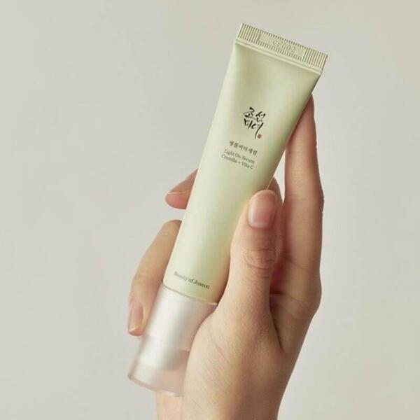 Осветвляющая сыворотка с витамином С и центеллой Beauty Of Joseon Light On Serum Centella + Vita C 30 мл Изображение