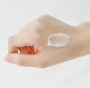 Пилинг-гоммаж с экстрактом японского абрикоса Beauty of Joseon Apricot Blossom Peeling Gel 100 мл Изображение