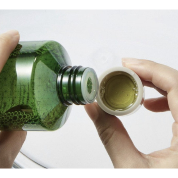 Успокаивающая сплэш-маска для проблемной кожи Blithe Soothing&Healing Green Tea Splash Mask 150 мл Изображение