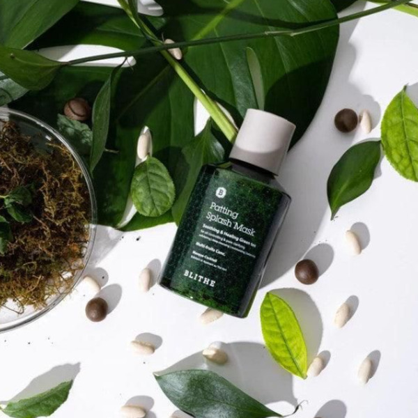 Успокаивающая сплэш-маска для проблемной кожи Blithe Soothing&Healing Green Tea Splash Mask 150 мл Изображение