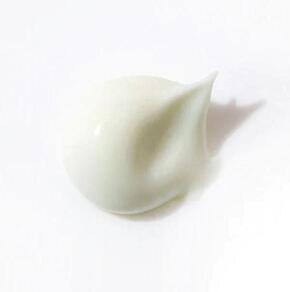 Балансирующий солнцезащитный крем Blithe Honest Sunscreen SPF 50+ PA++++ 50 мл - купить в Киеве, Украина | LinaBox Изображение