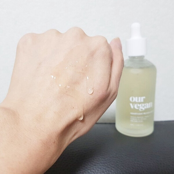 Заспокійлива сироватка зі зволожувальним ефектом Manyo Our Vegan Heartleaf 98 Cica Serum 100 мл Зображення