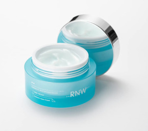 Увлажняющий крем с гиалуроновой кислотой RNW Moisture Aqua Cream 50 мл Изображение