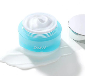 Увлажняющий крем с гиалуроновой кислотой RNW Moisture Aqua Cream 50 мл Изображение