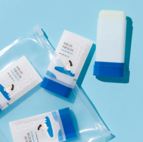 Солнцезащитный стик с березовым соком Round Lab Birch Juice Moisturizing Sun Stick SPF50+ PA++++ Изображение