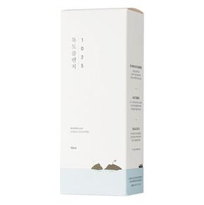 Мягкая пенка для умывания Round Lab 1025 Dokdo Cleanser 150 мл Изображение