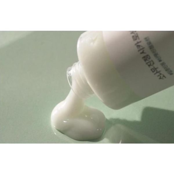Лосьйон з екстрактами сосни та центели для проблемної шкіри Round Lab Pine Calming Cica Lotion 250 мл Зображення