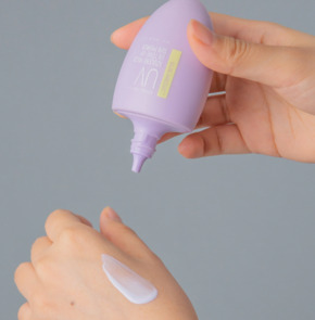 Легкий солнцезащитный праймер SUR.MEDIC+ Azulene Mild UV Tone-Up Sun Primer SPF50+ PA++++ 50 мл Изображение