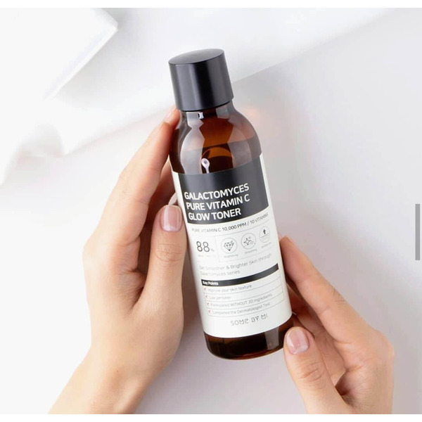 Тонер для сияния кожи Some By Mi Galactomyces Pure Vitamin C Glow Toner с витамином С и галактомисисом 200 мл Изображение